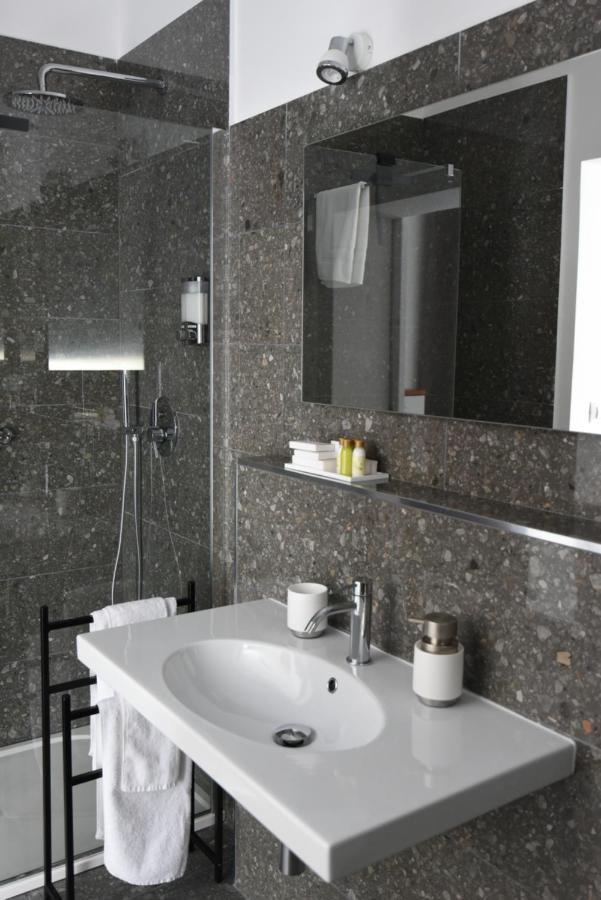 Buric House - Apartments Klasik And Studio Mini Ровінь Екстер'єр фото